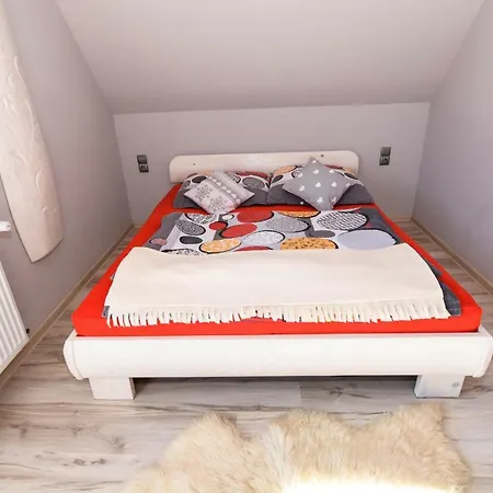 Goscinne Estilo Homestay *
